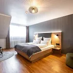 Uferdeck - Boutique * Traben-Trarbach