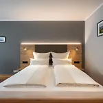 Uferdeck - Boutique * Traben-Trarbach