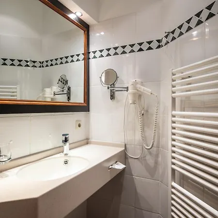 Uferdeck - Boutique Traben-Trarbach