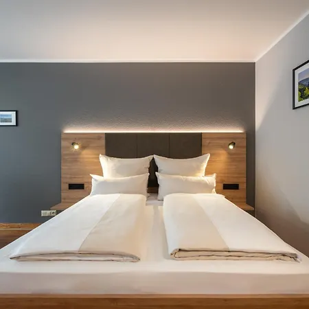 Uferdeck - Boutique * Traben-Trarbach