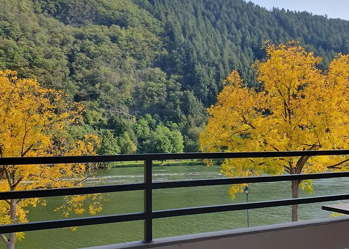 Uferdeck - Boutique Traben-Trarbach